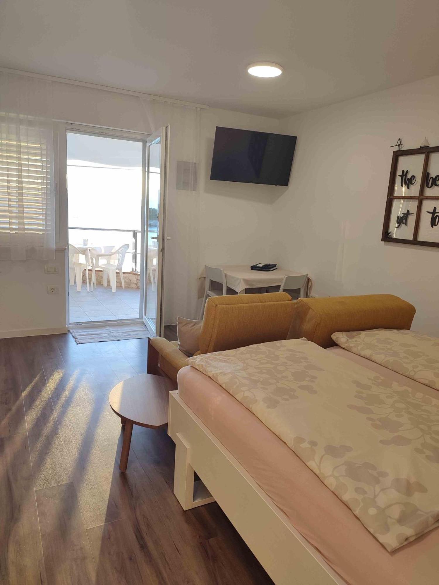Bodo Apartment Labin  Bagian luar foto