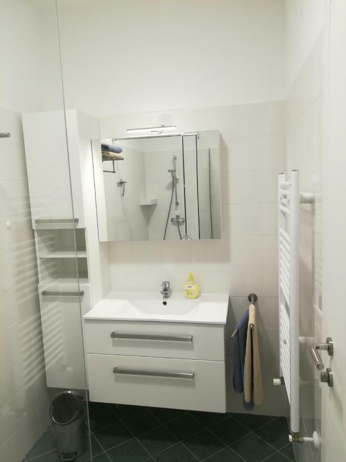 Bodo Apartment Labin  Bagian luar foto